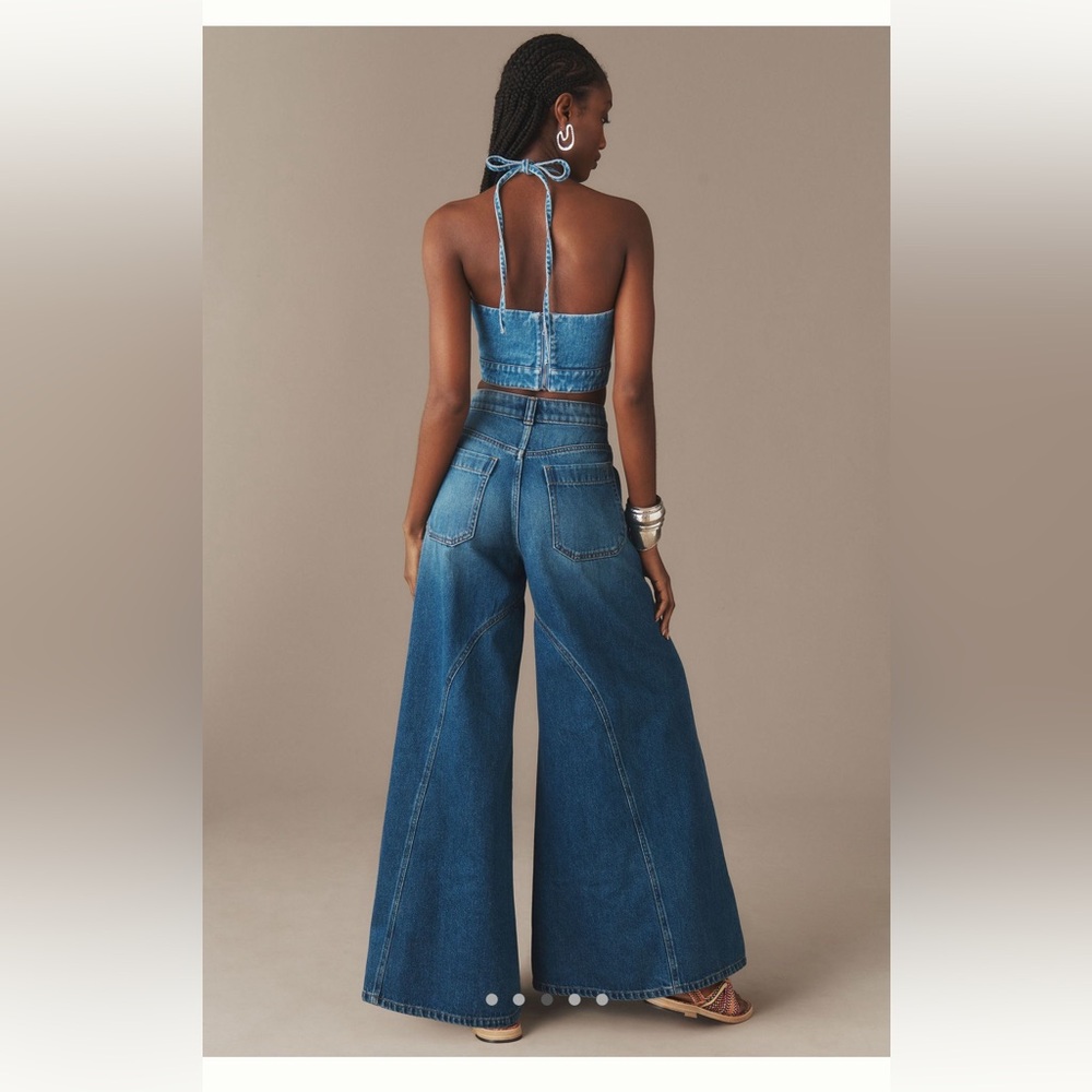 Pilcro • Godet Palazzo Mid-Rise Wide-Leg Jeans - Picture 3 of 9